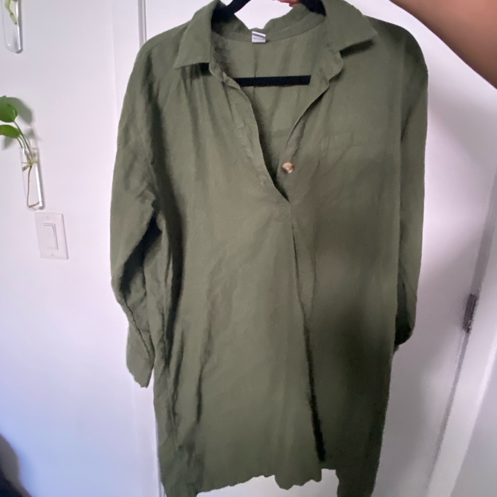 Green dress